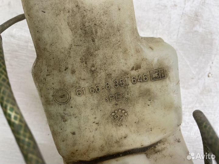 Бачок омывателя 2,5L для BMW E34