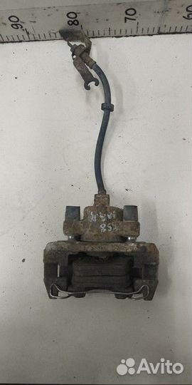 Суппорт задний правый Volvo S80