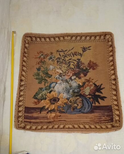 Подушка гобелен