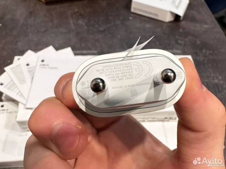 Оригинальный блок питания iPhone 20w