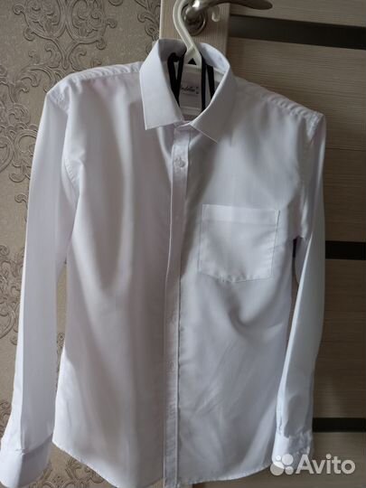 Рубашка белая в хорошем состоянии рост 164