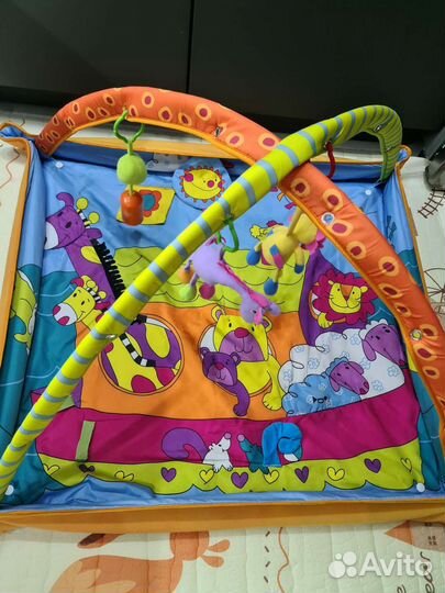 Развивающий коврик