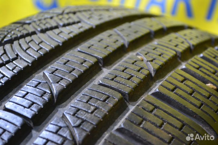 Pirelli Winter Sottozero 210 Serie II 225/45 R18