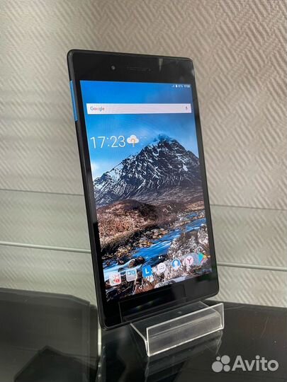 Планшет Lenovo Tab 4 TB-7304X