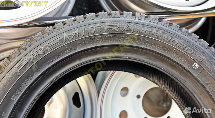 Maxxis Premitra Ice Nord NP5 205/55 R16 94T