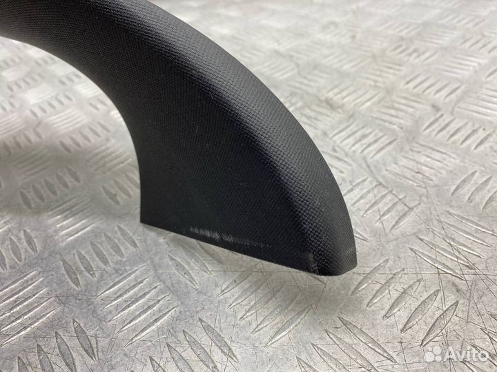 Б/У обшивка багажника (обшивка салона) задний