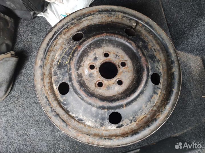 Диск штампованный R15