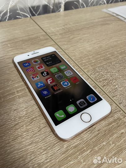 iPhone 8, 256 ГБ