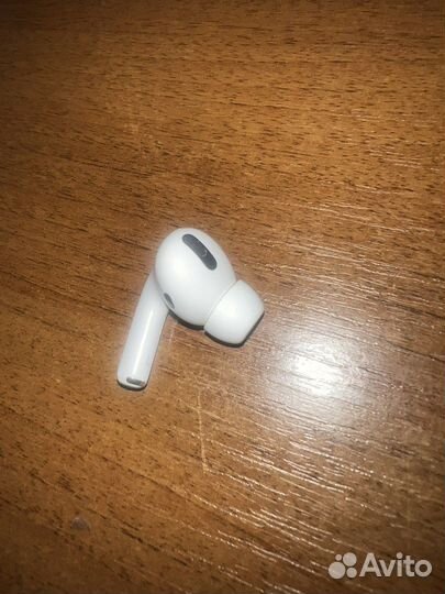 Левый наушник airpods pro