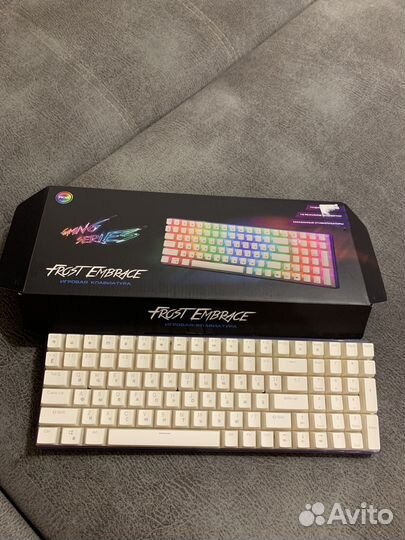 Игровая клавиатура с подсветкой