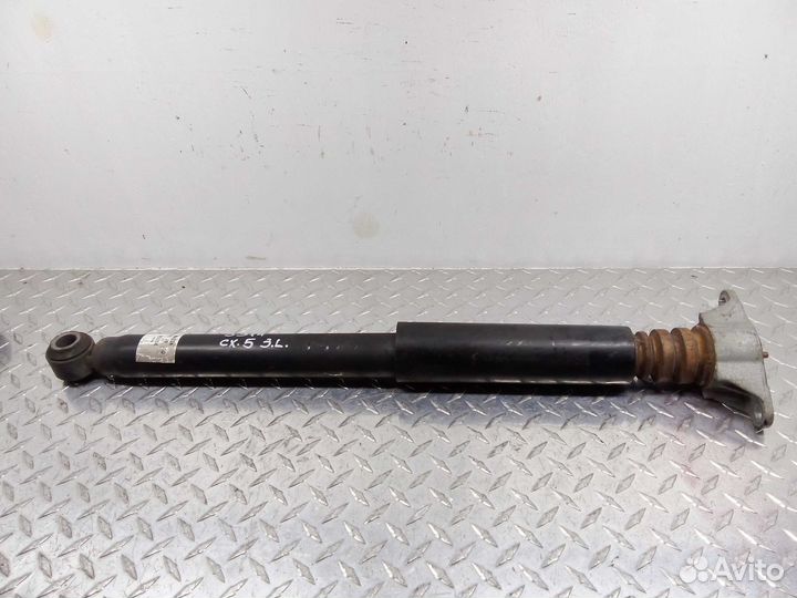 Амортизатор задний L Mazda CX-5 KE KD3528700