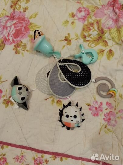 Мобиль на коляску tiny love