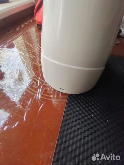 Кормушка для кошек автоматическая Iseebiz