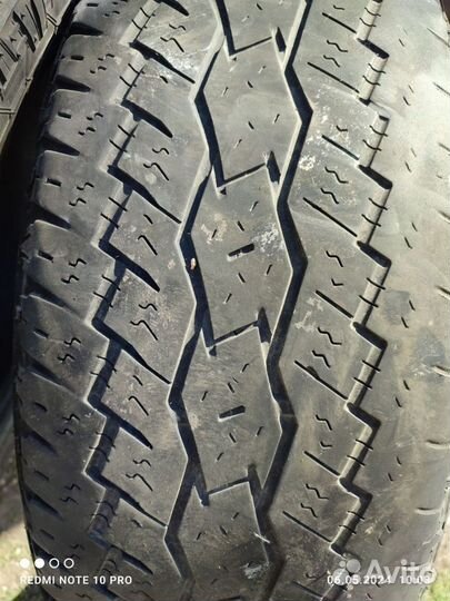 Toyo Open Country A/T 235/60 R18