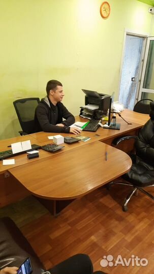 Сотрудник на производство натяжных потолков