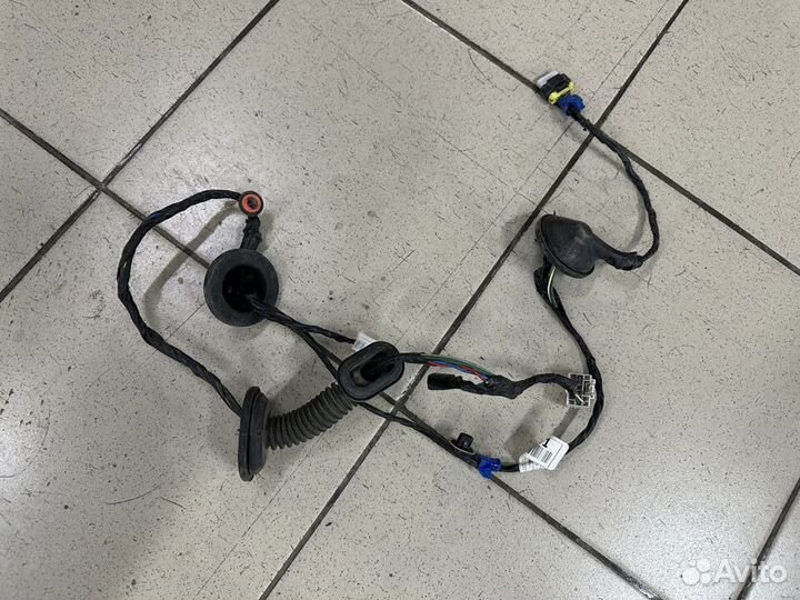 Проводка задней левой двери Киа Сиид Kia Ceed