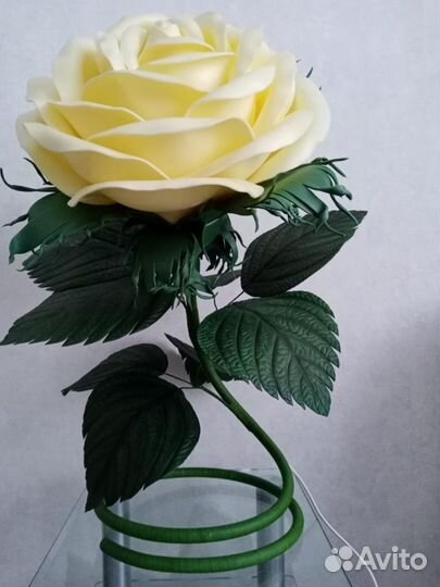 Торшер из изолона