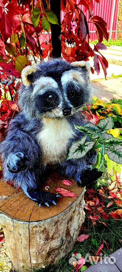 Мягкая игрушка Енот ручной работы