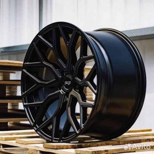 Диски Niche 22x10 5x120 Range Rover Sport