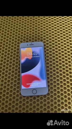 Телефон iPhone 7 32gb