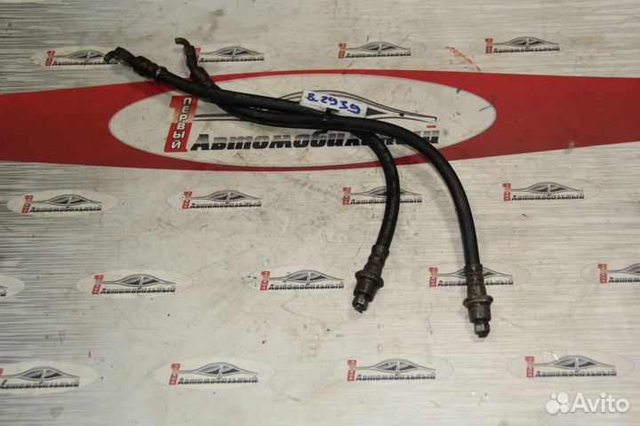 Тормозной шланг перед c Toyota Progres JCG10 1JZ-GE