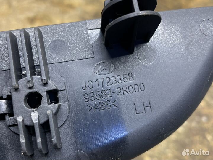 Hyundai i30 кнопка стеклоподъемника