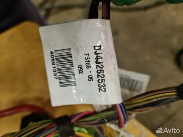 Проводка подкапотная Mercedes-Benz S-Klass седан