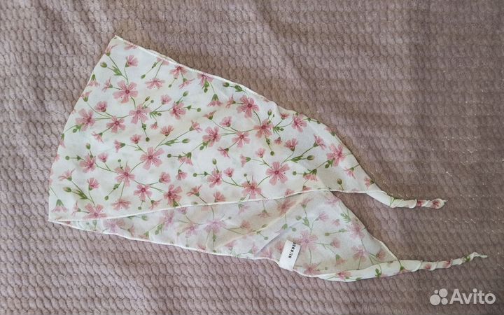 Платок на голову и шею