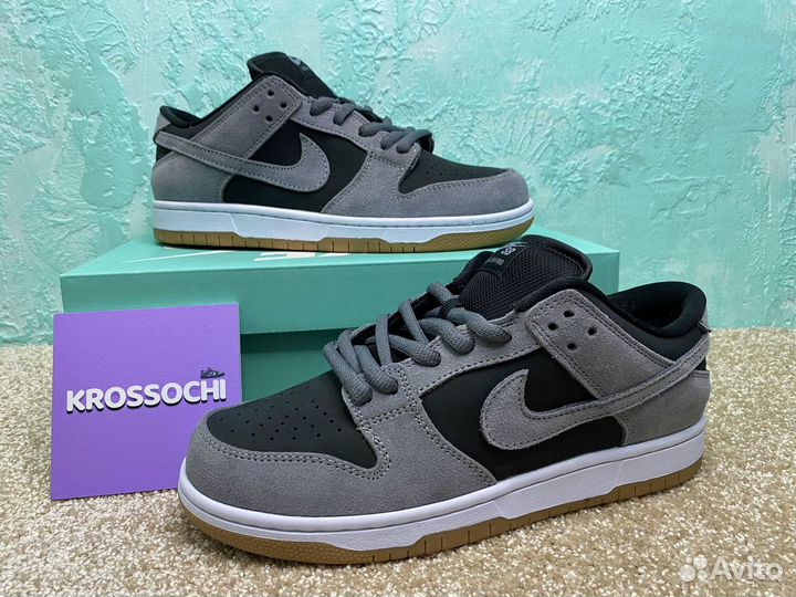 Кроссовки Nike SB Dunk Low