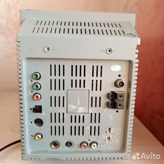 Музыкальный центр