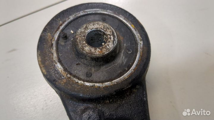 Рычаг подвески правый передний Audi TT (8N)