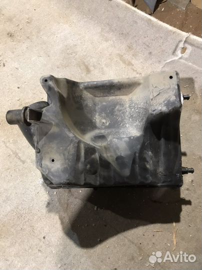 Корпус воздушного фильтра Опель Астра H