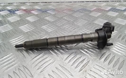 Форсунка дизельная audi A8 D3 (4BL19AL04)
