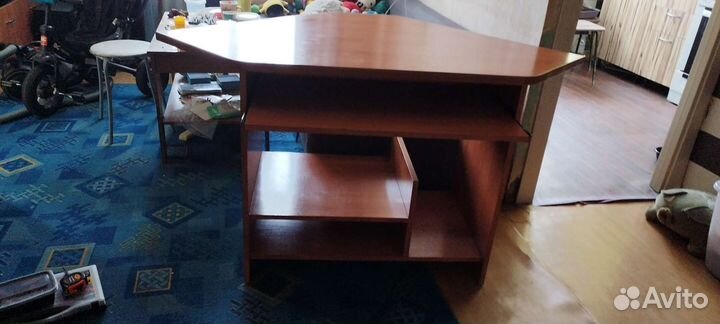 Угловой Компьютерный стол