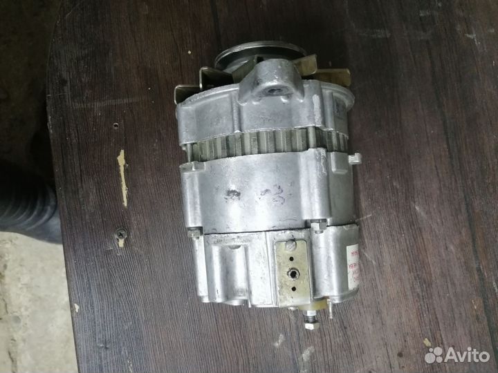 Гениратор на УАЗ 55а