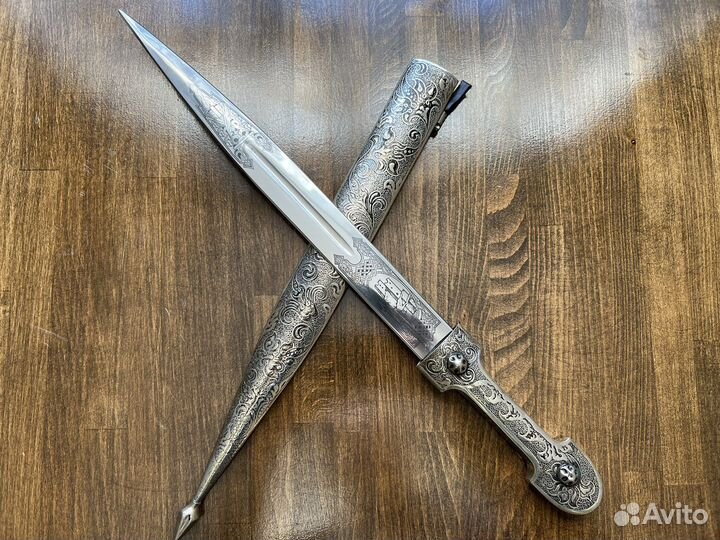 Кинжалы ручной работы