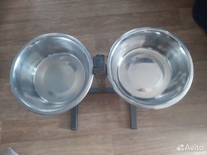 Миски для собак на ножке
