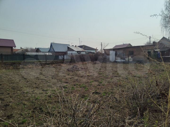 Дом 32,8 м² на участке 7 сот.