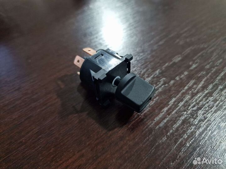 Выключатель отопителя VW Golf 2, Passat B2, Jetta