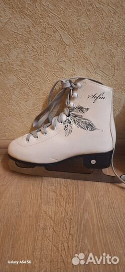 Коньки фигурные