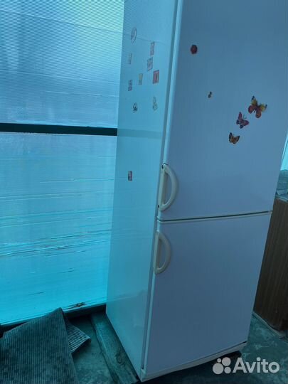 Холодильник б/у
