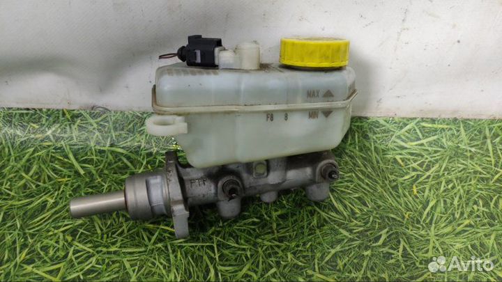 Главный тормозной цилиндр Skoda Fabia хэтчбек 1.2