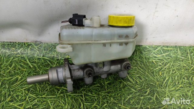 Главный тормозной цилиндр Skoda Fabia хэтчбек 1.2