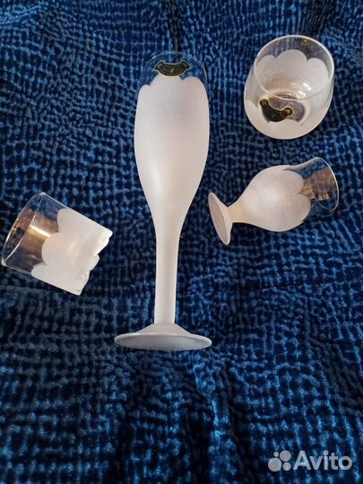 Посуда хрустальная. Новая