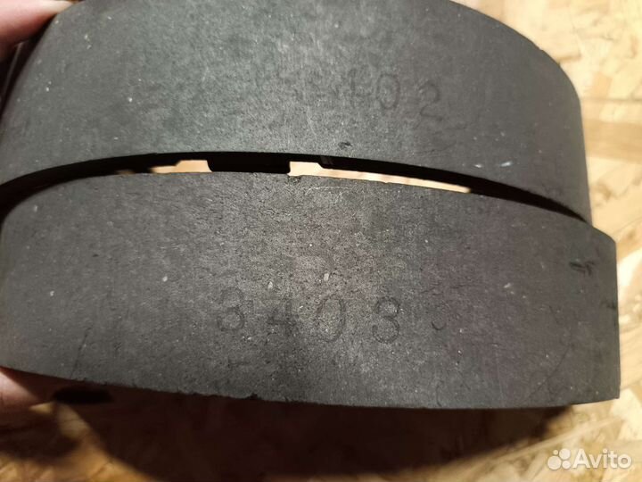 Тормозные колодки задние