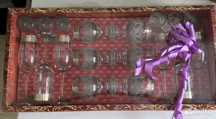 Подарочный набор бокалов 