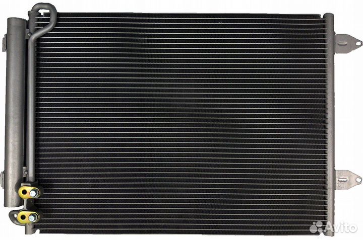 Радиатор кондиционера на Citroen Jumpy