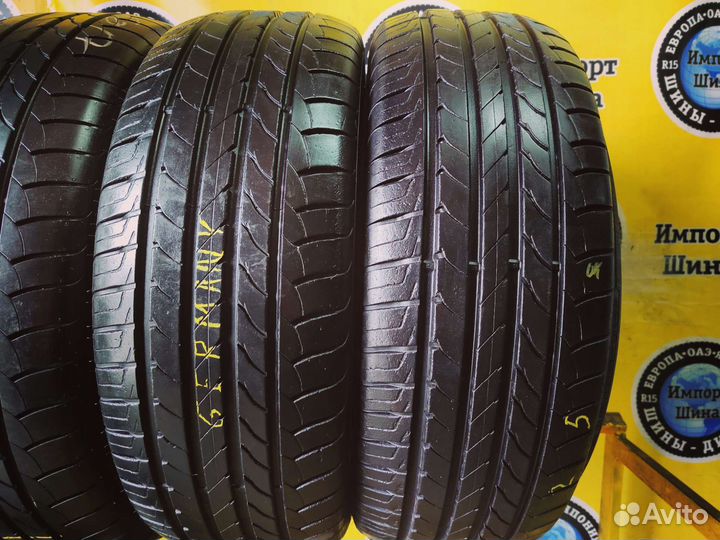 Goodyear EfficientGrip 235/60 R17 102V
