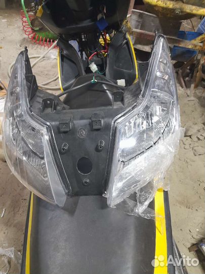 Фары на скутер 100 кубов Ибис