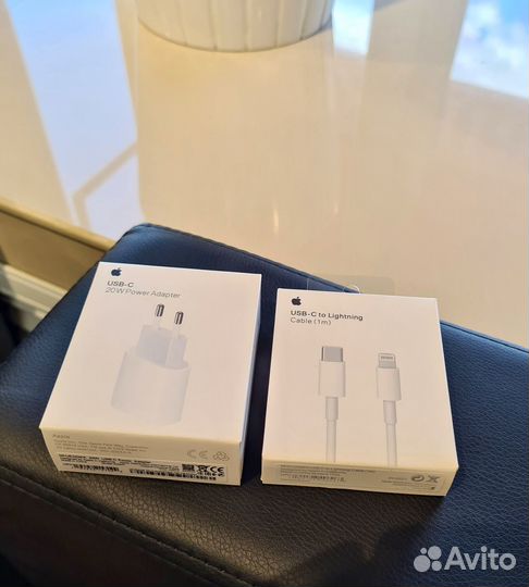 Зарядка на iPhone 20W Оригинал